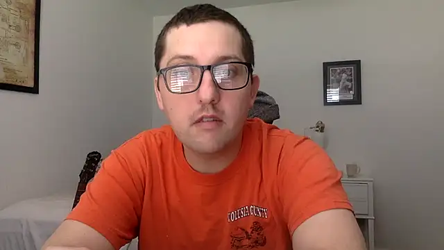 Snapshot of Milflover96 chatting on 03-14-25, 05:35 Milflover96 online show from 03-14-25, 05:35