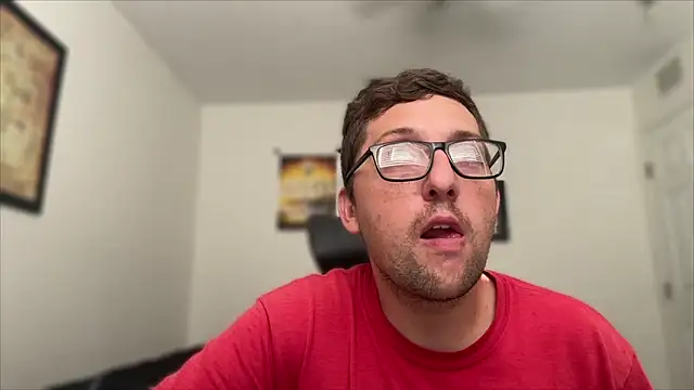 Snapshot of Milflover96 chatting on 10-12-25, 08:54 Milflover96 online show from 10-12-25, 08:54