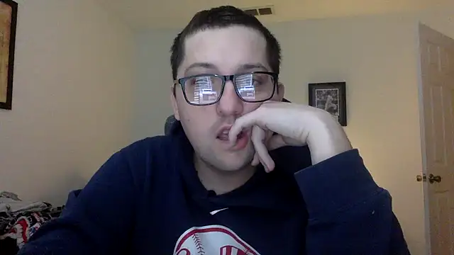 Snapshot of Milflover96 chatting on 03-10-25, 04:03 Milflover96 online show from 03-10-25, 04:03