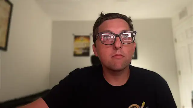 Snapshot of Milflover96 chatting on 11-08-25, 12:47 Milflover96 online show from 11-08-25, 12:47