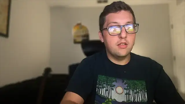 Snapshot of Milflover96 chatting on 10-06-25, 02:46 Milflover96 online show from 10-06-25, 02:46