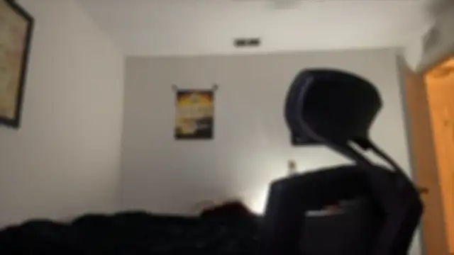 Snapshot of Milflover96 chatting on 10-25-25, 01:38 Milflover96 online show from 10-25-25, 01:38