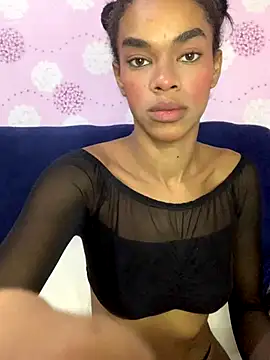 Snapshot of Mirellysbs1 chatting on 10-20-25, 05:09 Mirellysbs1 online show from 10-20-25, 05:09