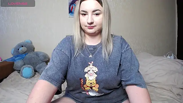 YourSwetiwGirl online show from 05-26-26, 09:29