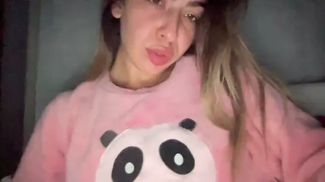 sarrah rossy online show from 10-27-25, 10:33