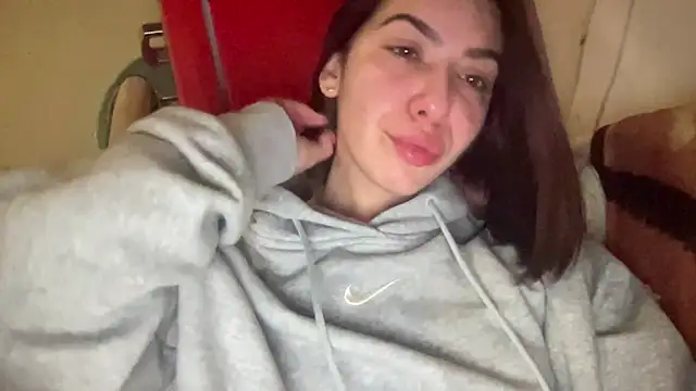 Snapshot of sarrah_rossy chatting on 03-03-25, 06:13 sarrah rossy online show from 03-03-25, 06:13