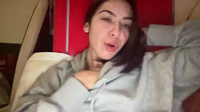Snapshot of sarrah_rossy chatting on 03-04-25, 01:55 sarrah rossy online show from 03-04-25, 01:55