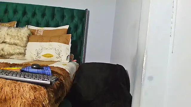 Snapshot of victora3 chatting on 03-21-26, 12:09 victora3 online show from 03-21-26, 12:09