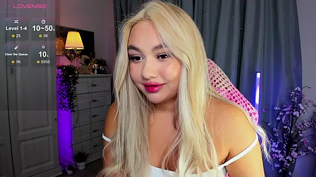  Loneve   online show from 11-28-25, 03:34