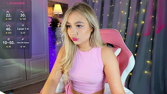  Loneve   online show from 03-06-25, 05:11