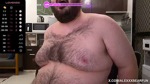 Snapshot of alexxxbear chatting on 10-06-25, 09:04 alexxxbear online show from 10-06-25, 09:04