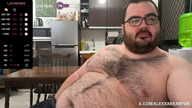 Snapshot of alexxxbear chatting on 09-11-25, 08:20 alexxxbear online show from 09-11-25, 08:20