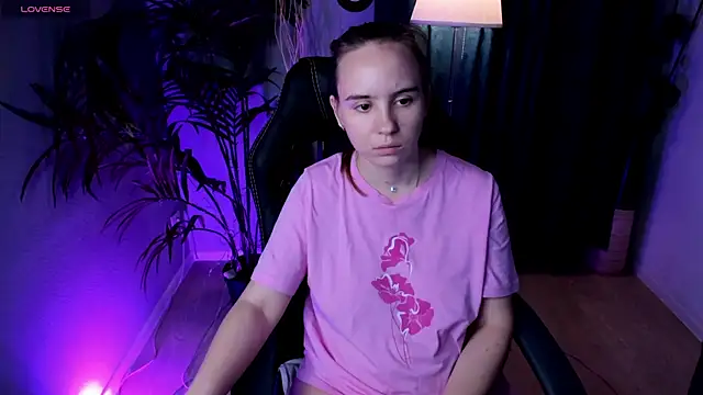 Lika 0ne online show from 10-24-25, 10:03