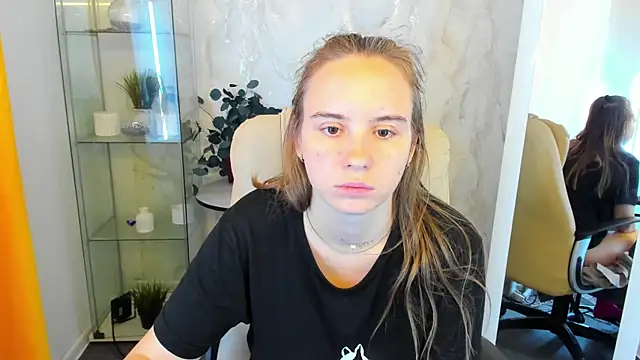 Lika 0ne online show from 10-11-25, 11:55