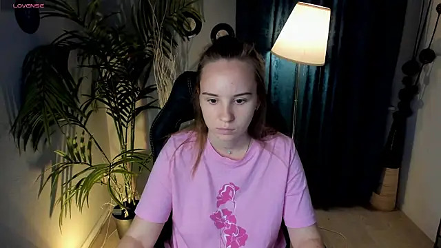Lika 0ne online show from 09-24-25, 12:00