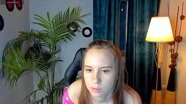 Lika 0ne online show from 03-18-25, 12:17