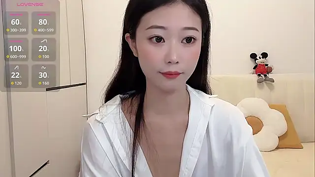 yunyun121 online show from 09-28-25, 02:57