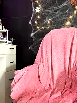 Anitta bell online show from 10-08-25, 01:07