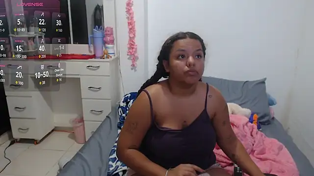 Anitta bell online show from 09-22-25, 03:34