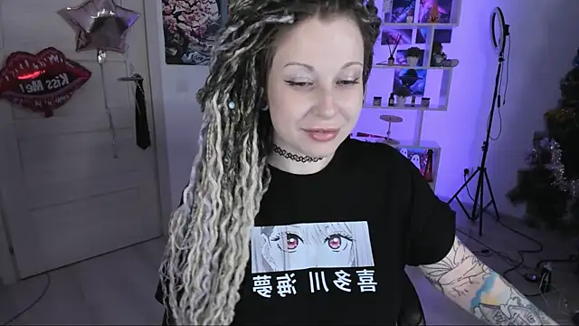 HoneySallyMoore online show from 11-30-25, 04:19