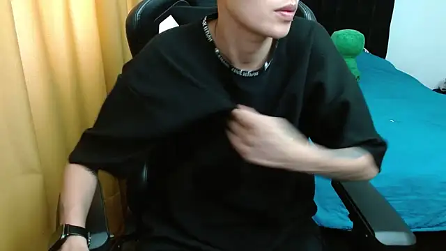 duo peludoo online show from 12-18-25, 06:23