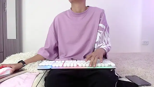 duo peludoo online show from 10-28-25, 06:07