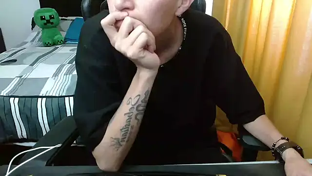 duo peludoo online show from 04-22-26, 03:52