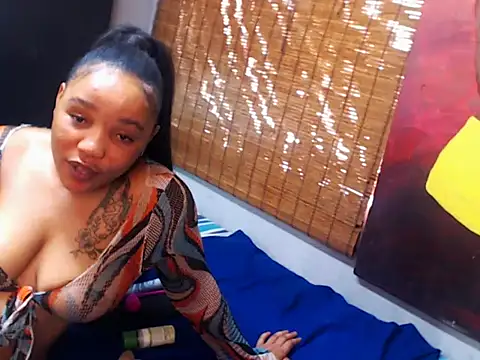 AfricanChinese online show from 11-26-25, 09:31