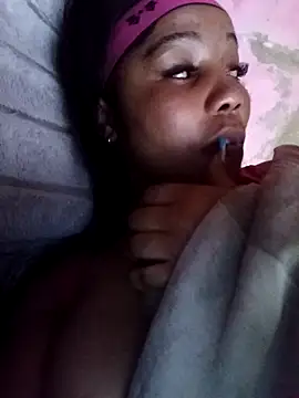 AfricanChinese online show from 09-28-25, 02:35