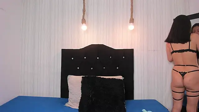 Snapshot of nicky_angel1 chatting on 03-15-25, 04:32 nicky angel1 online show from 03-15-25, 04:32
