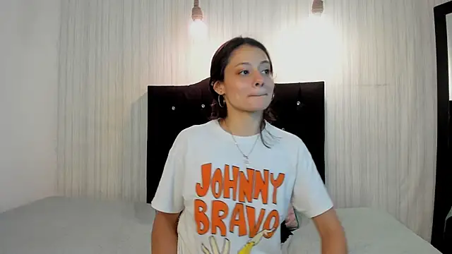 Snapshot of nicky_angel1 chatting on 03-10-25, 12:50 nicky angel1 online show from 03-10-25, 12:50