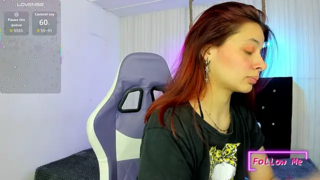 nicky angel1 online show from 12-15-25, 07:09