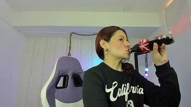 Snapshot of nicky_angel1 chatting on 03-02-26, 07:54 nicky angel1 online show from 03-02-26, 07:54