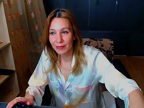 hannaha online show from 03-27-26, 07:26