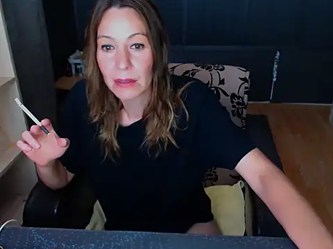 hannaha online show from 05-16-26, 06:51