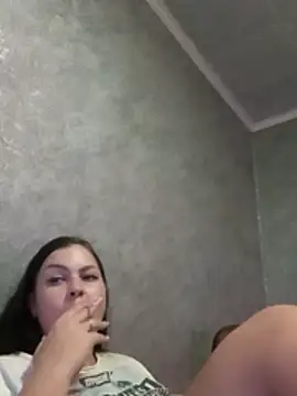 Greta Tamar online show from 12-04-25, 07:02