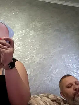 Greta Tamar online show from 10-24-25, 05:39