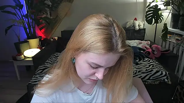 Alexa Pirs online show from 03-29-26, 06:20