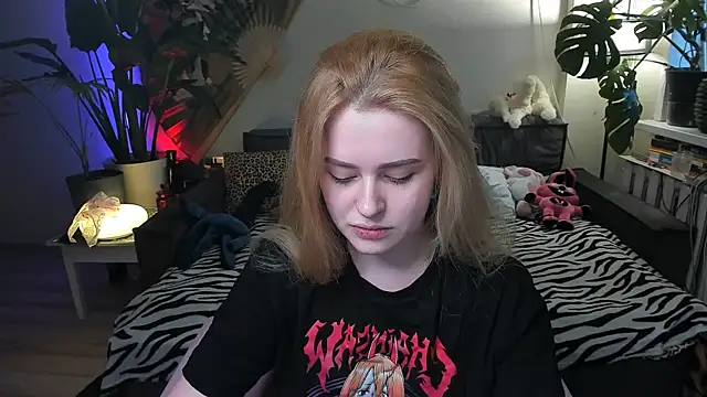 Alexa Pirs online show from 03-18-26, 03:13