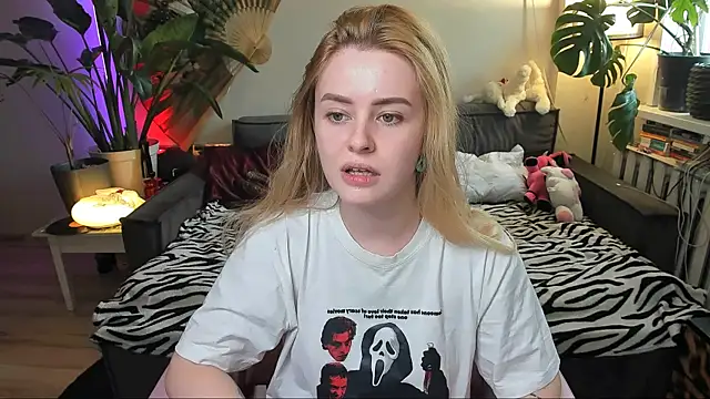 Alexa Pirs online show from 03-24-26, 12:05