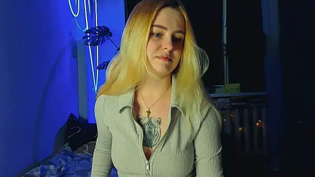 Alexa Pirs online show from 03-09-25, 09:14