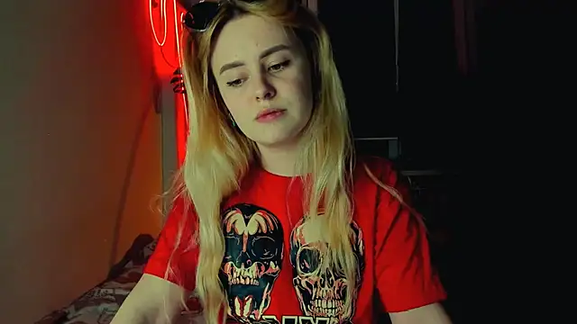 Alexa Pirs online show from 03-13-25, 11:38