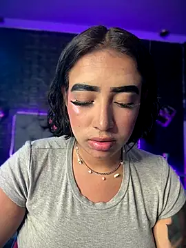 Scarlett-LS online show from 12-23-25, 02:22