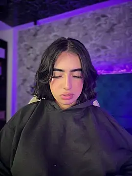 Scarlett-LS online show from 12-15-25, 10:43