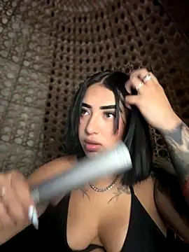 Scarlett-LS online show from 10-01-25, 02:06