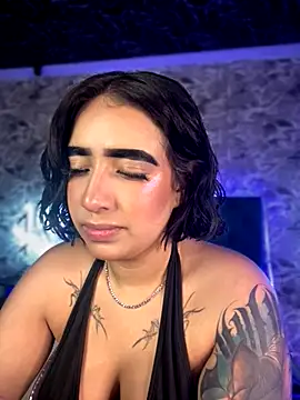 Scarlett-LS online show from 11-28-25, 02:12