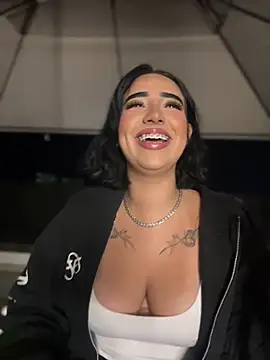 Scarlett-LS online show from 09-14-25, 01:39