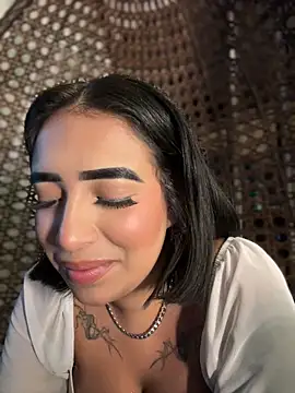 Scarlett-LS online show from 09-20-25, 01:43