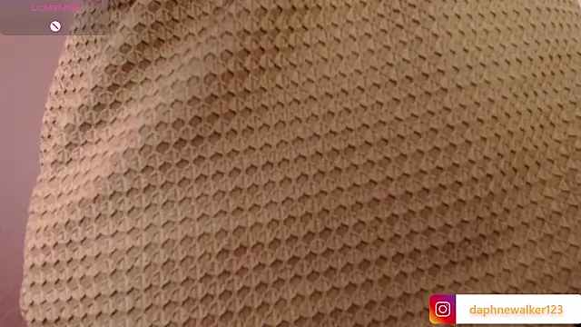 Daphnewalker   online show from 03-27-26, 11:27