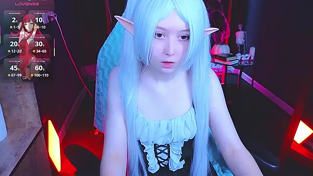 MizukiNoYoru online show from 10-31-25, 10:56